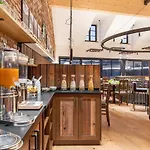 Klosterbraeu 3*
