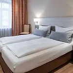 Klosterbraeu 3*
