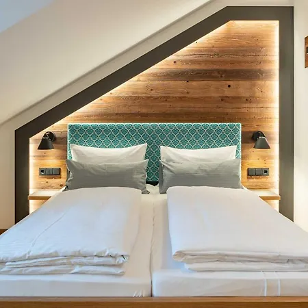 克罗斯特堡施尔德尔弗酒店 3* 施莱多夫