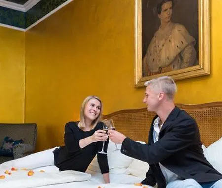 Klosterbraeu 3*